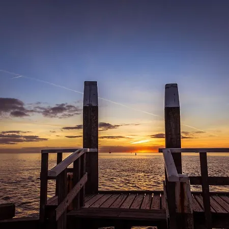 Casa de hóspedes Bed En Bike Strunen Op Texel 3*