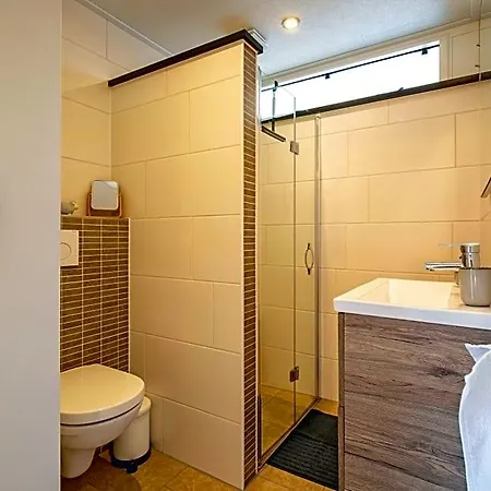 Guest house Bed En Bike Strunen Op Texel 3*