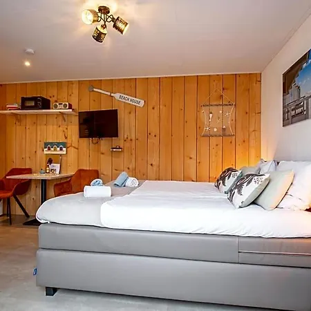 Bed En Bike Strunen Op Texel Guest house Den Burg