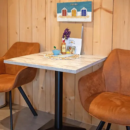 Bed En Bike Strunen Op Texel Den Burg